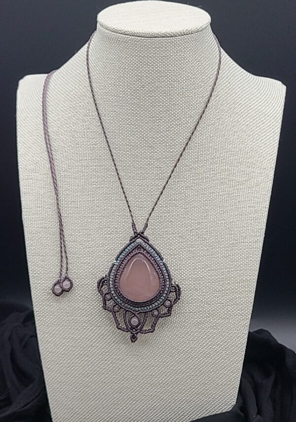 Collier pierre quartz rose