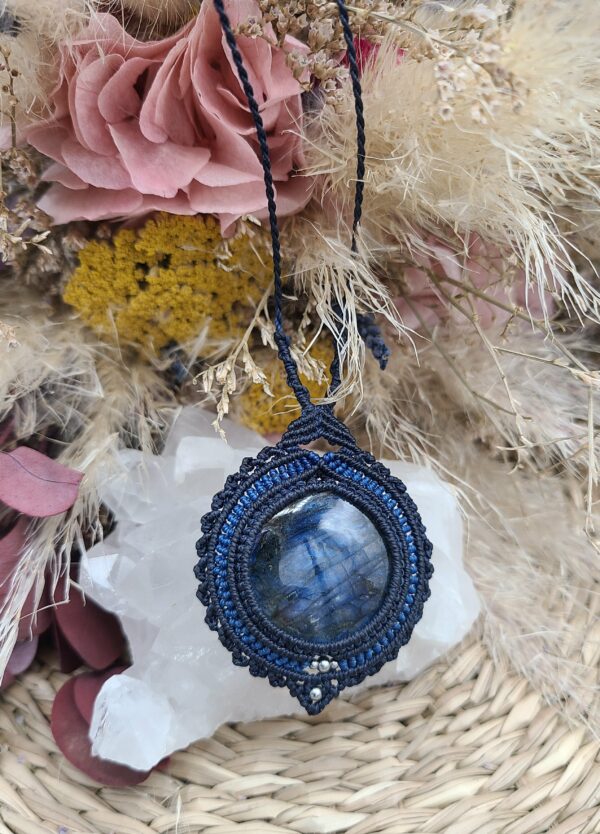 Collier pierre Labradorite Bleue