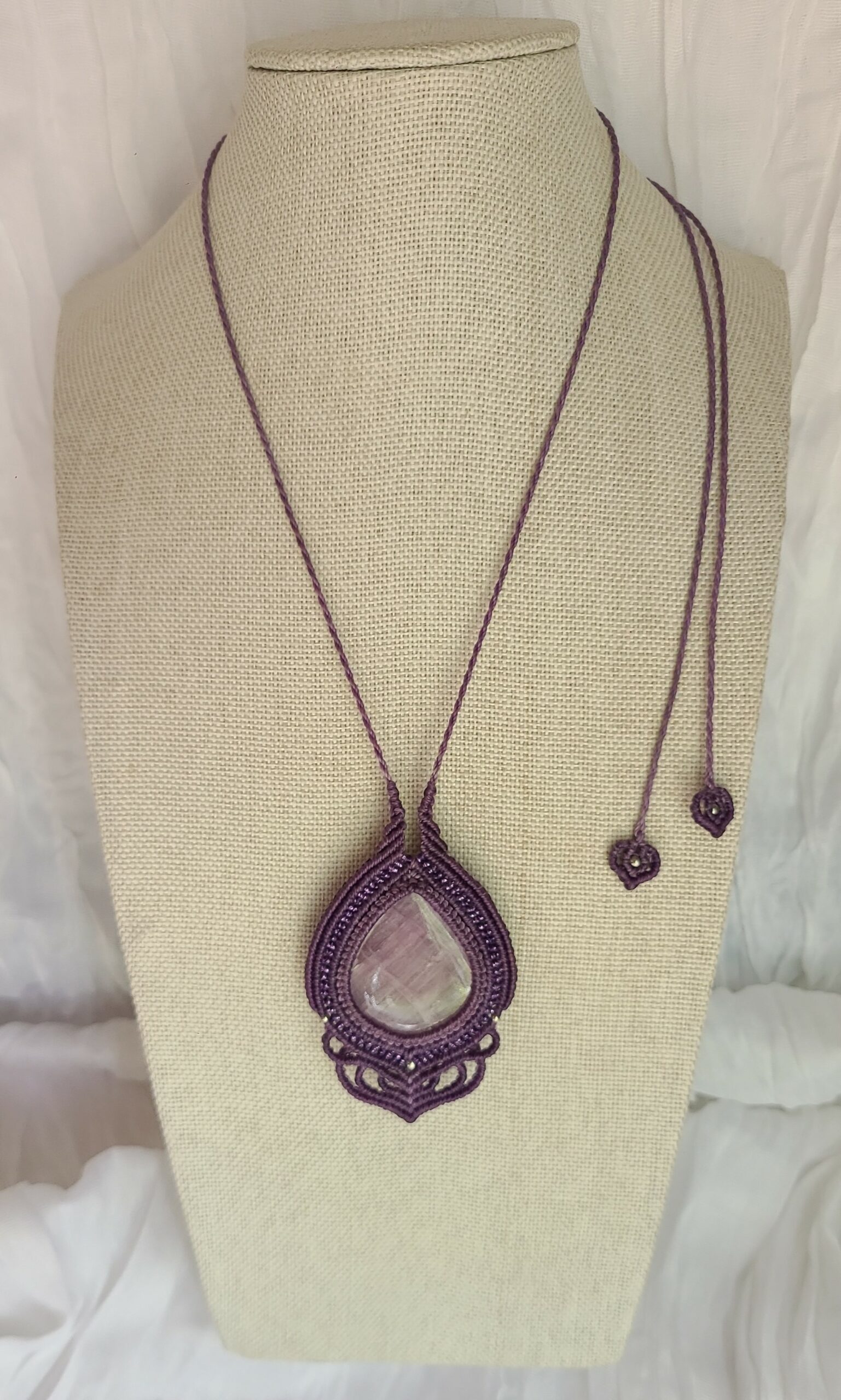 Collier pierre Kunzite